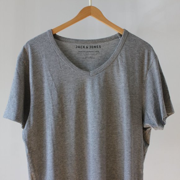 2/20$ Jack & Jones Gray T-Shirt Size XL - Picture 4 of 5